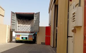 Offloading Containers uae